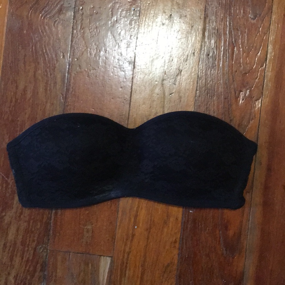 Black bandeau bra
